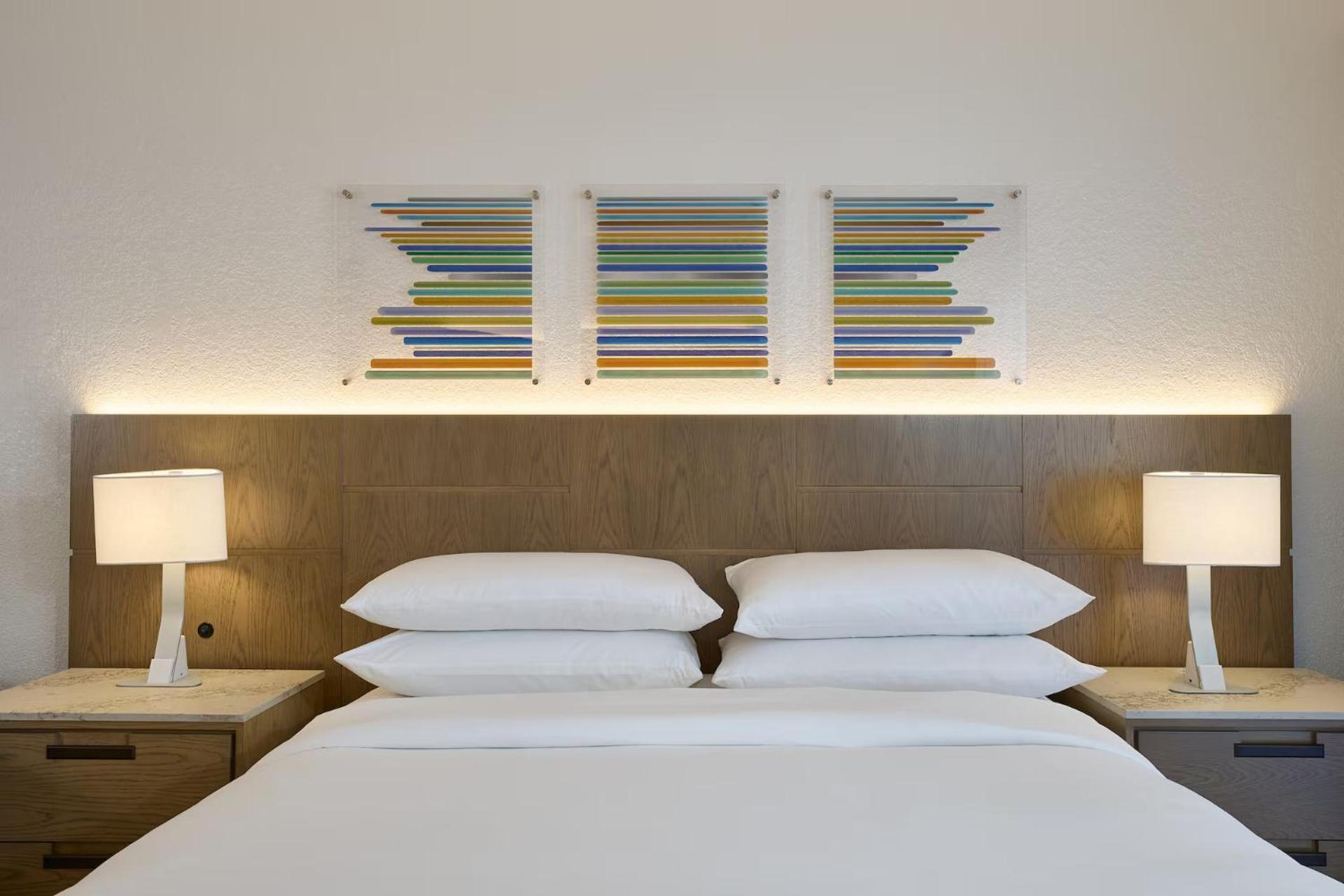 Junior King Suite City View