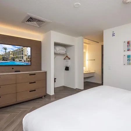 Sirata St Pete Beach Resort Tapestry Collection By Hilton-3